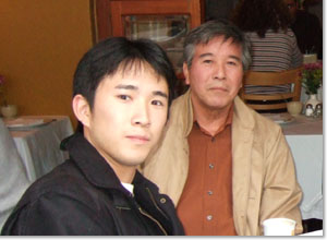 (Shimizu Sensei and Kenta in casual wear) (Shimizu Sensei and Kenta in casual wear)